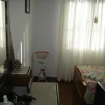 Residencia Ana Piso Um 1 Penzion 4*