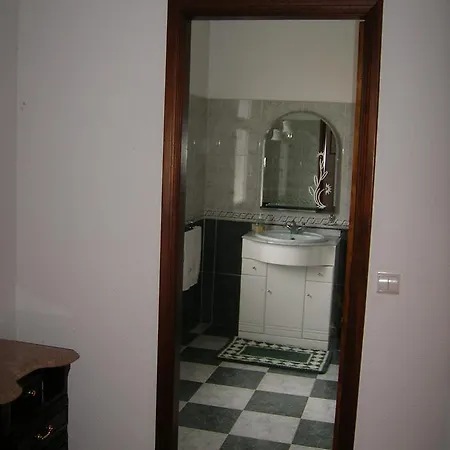 Residencia Ana Piso Um 1 圣克鲁斯