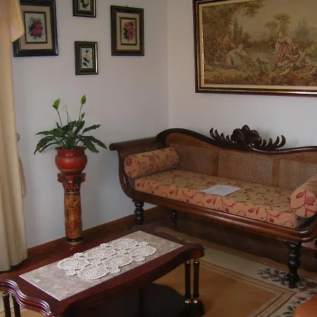 Residencia Ana Piso Um 1 4* サンタ・クルーズ