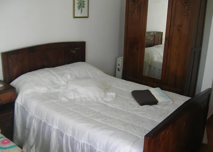 Residencia Ana Piso Um 1 Penzion